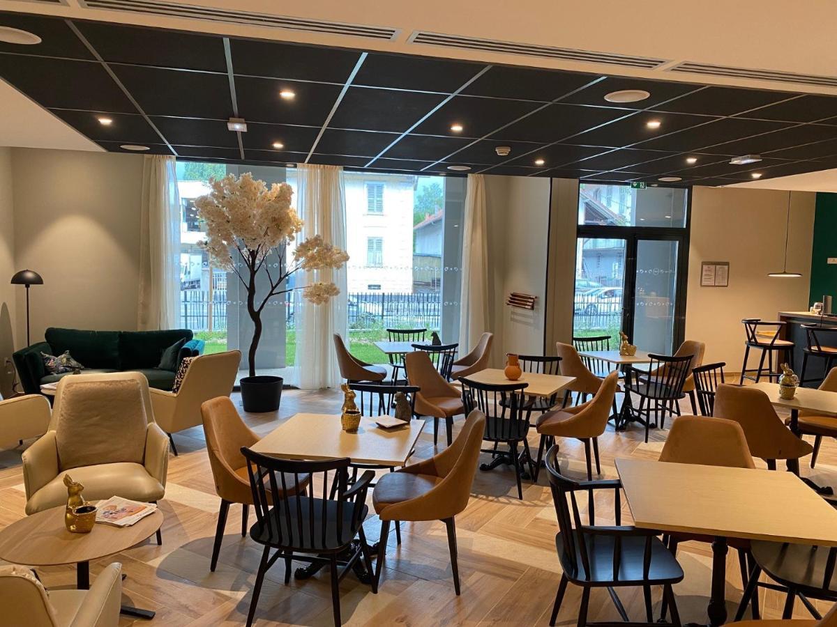 Aparthotel Domitys L'Horologia Cluses Esterno foto